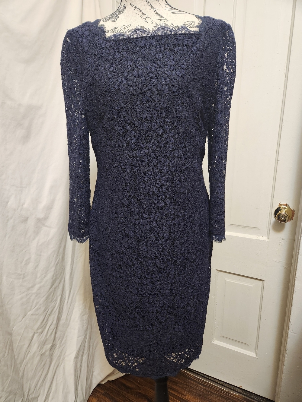 Adrianna Papell Navy Lace Long-Sleeve Sheath Dress Sz 10 Never worn!